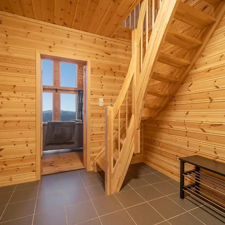Furuhus | 8p | Met Sauna